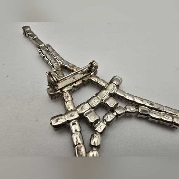 Vintage Eiffle Tower Brooch - Picture 10 of 10